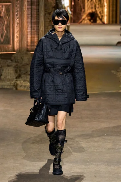 Look 36